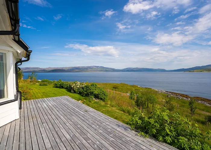 Idyllisk Hus Ved Sjoen Dom wakacyjny *